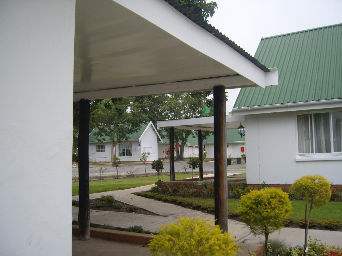 Mount Currie Inn Kokstad  Exterior photo